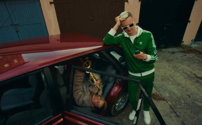 Zespół Spontan prezentuje nowy singiel „ESEMESIK”. Zobacz przedpremierę! 