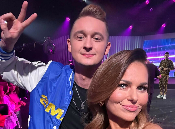 Zespół Spontan zaskakuje wszystkich nowym hitem „Petarda„! Posłuchajcie jak brzmi nowość disco polo!