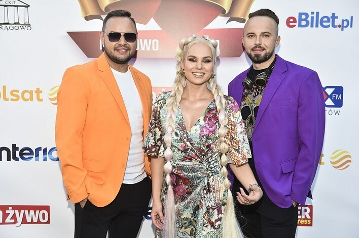 Zespół Weź nie Pytaj przypomniał znany hit disco polo z lat 90-tych! Brawurowe wykonanie zachwyciło widzów telewizji Polsat! 