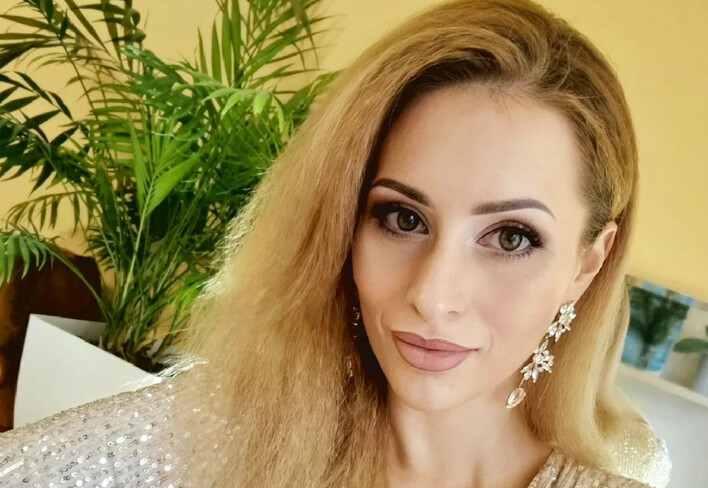 Zima za oknem, a Megi - wokalistka disco polo rozpala wyobraźnię: Ogniste zdjęcie w sieci!