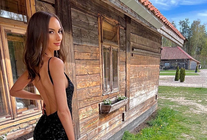 Zjawiskowa Klaudia Przybyszewska kusi zdjęciami! Cudowne zdjęcia nowej gwiazdy disco polo odbierają mowę!