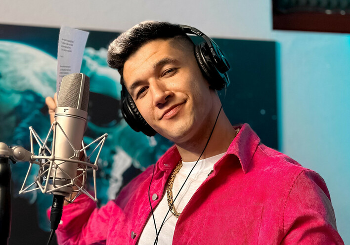 Gwiazdor disco polo pragnie dwóch kobiet w łóżku! Kamil Kossakowski szczerze o swoim marzeniu! Tego pragnie wielu mężczyzn! 