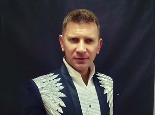 Legendarny gwiazdor disco polo wziął udział w niecodziennym pokazie! Widzowie i fani pod ogromnym wrażeniem.