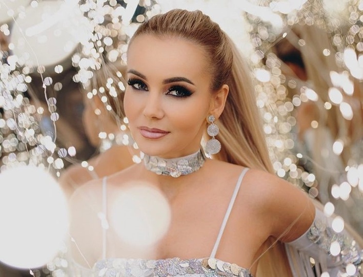 Znana gwiazda disco polo odsłoniła karty! Monika Chwajoł zaprezentowała zwiastun nowej produkcji! 