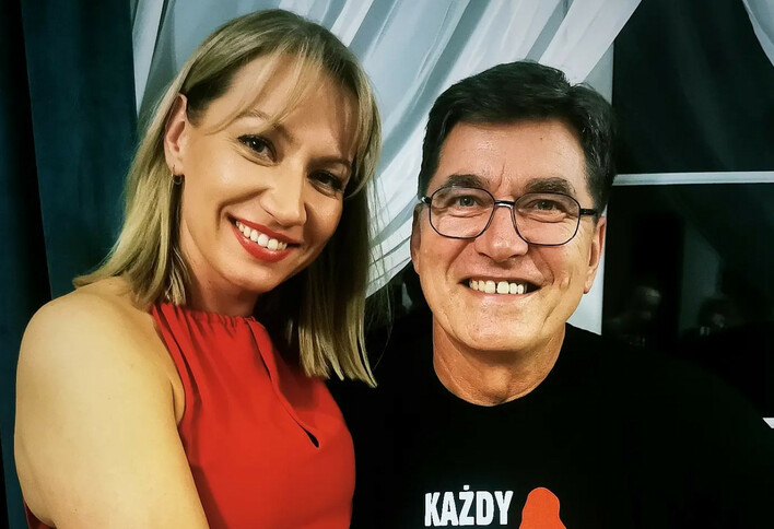 Znana wokalistka disco polo idzie w politykę - będzie kandydować! To córka Sławomira Świerzyńskiego! Gwiazda poszła w ślady ojca z Bayer Full?! 