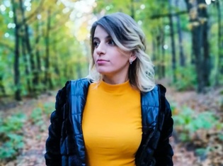 Znana wokalistka disco polo w rozpaczy?! ”ludzie przychodzą, ludzie odchodzą”, wstrząsający wpis komentują fani.