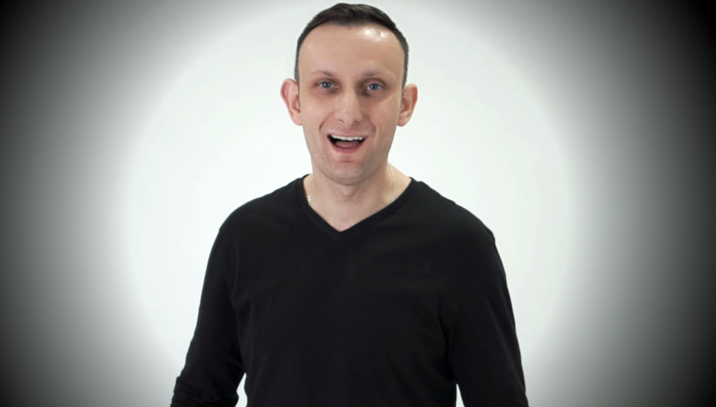 Znany hit Milano wraca w nowej wersji. Romeo nagrał cover „O tobie kochana”