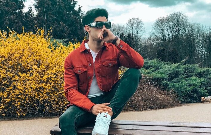 Wokalista disco polo wyrzucony z domu?! Powód jest banalny!