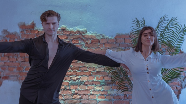 ”Znowu czas II” od C.Y.G.A.N.-a z wyjątkowym teledyskiem! Gwiazdy ”Dancing with the Stars” w głównych rolach

