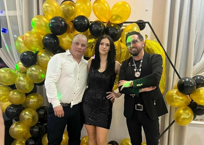 Gwiazdor disco polo Andre rozkręcił niesamowitą imprezę urodzinową Karoliny! Inni mogą Jej zazdrościć? Niesamowite Show!