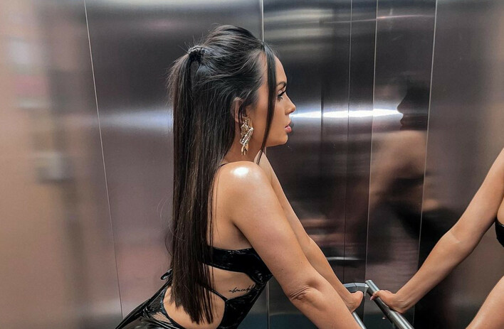 Piękna gwiazda disco polo wije się przed kamerą! Beyonce może Jej pozazdrościć ruchów?! Fani „masz Ciało Idealne„