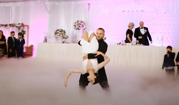 Zobacz wyjątkowy pierwszy taniec! To nagranie robi ogromne wrażenie!