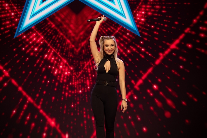 Zolie w półfinale Disco Star z autorskim utworem "Kochaj mnie"! To występ na miarę finału?