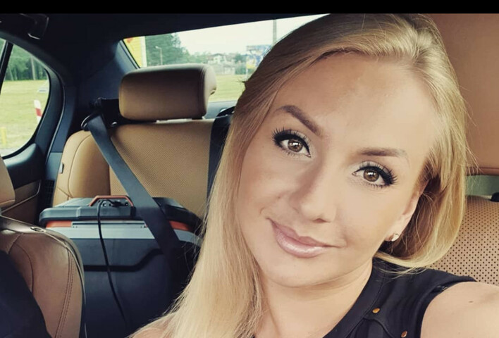 To najpiękniejsza żona w branży disco polo?! Internauci zachwyceni wizerunkiem Żony Dawida Narożnego „Piekna kobieta super„