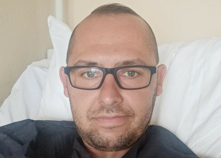 Życie wokalisty jest zagrożone?! Łukasz Kocyła w szpitalu! Konieczna operacja! 