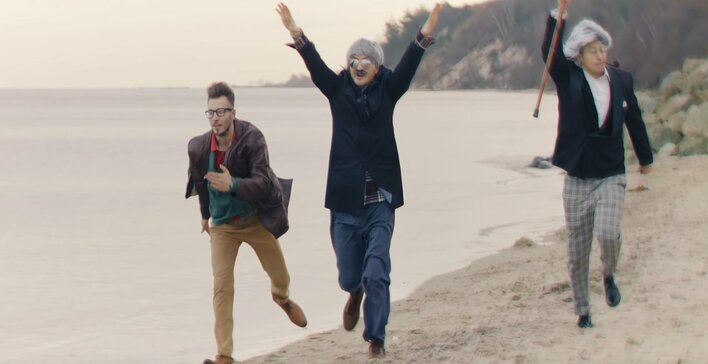 Premiera disco polo, która zachęca do życia pełną piersią! "Bawimy się, Kochamy Się" nowość After Party 