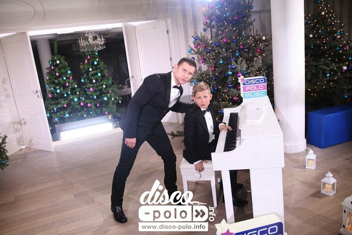 Świąteczny teledysk Marcin i Nikodem Siegieńczuk | VIDEO