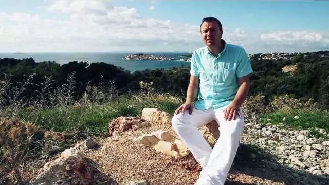 Karol - Tylko mnie kochaj