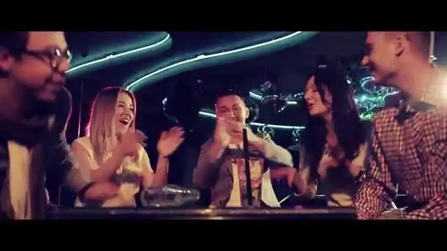 BLACK & WHITE - Fajna impreza