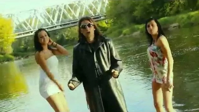 DJ Mariachi - Nocą przychodzisz