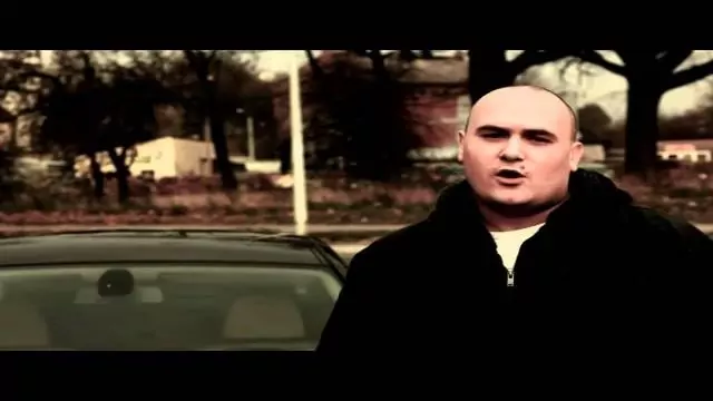 Medium - Każda laska