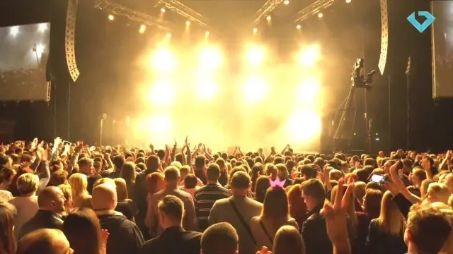 Luka Rosi - Ta dziewczyna to żart (Tauron Arena 04.02.2017)