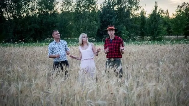 BABY FULL - Wakacyjny Mały Flirt