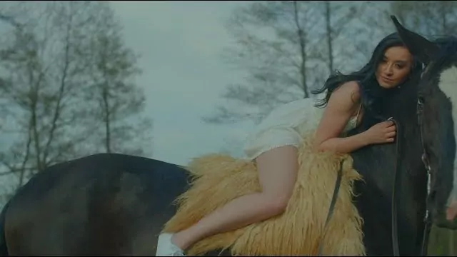 SMILE - Słodka Niewinna