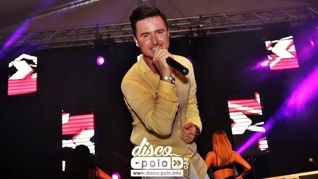 Mario Bischin - Niezapomniana - Wersja koncertowa 2018 (Disco-Polo.info)