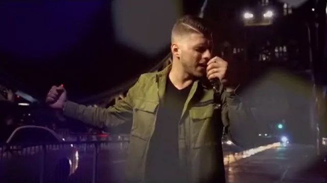 Brexit Boys - Samotna pośród gwiazd