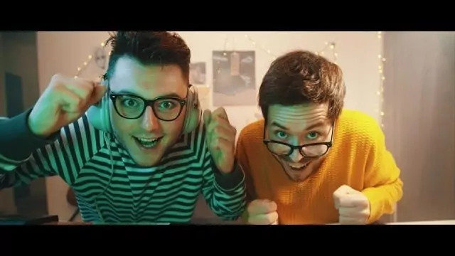 KOGUTY - Pocałuj mnie (Official Trailer)