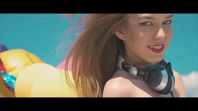 SuperTWiNS - Tańcz jak szalona!