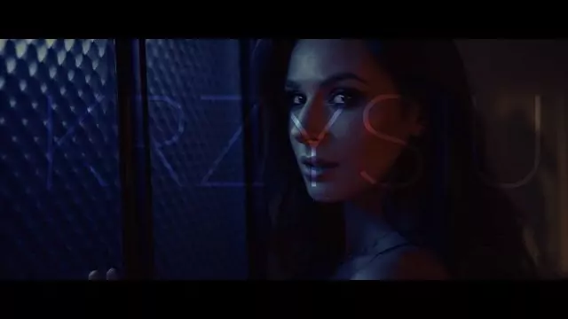 Krzysiu - Dalej Mała