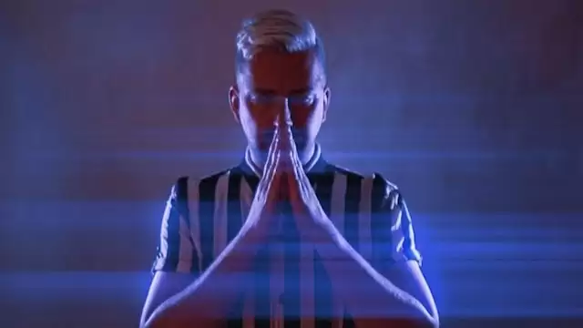 Paweł Sałdan - Obok nas 