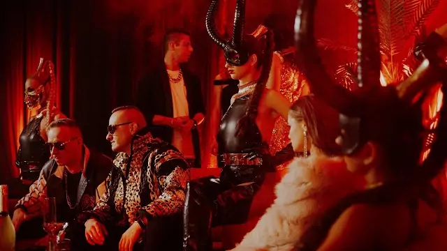 Coco Boyss - Rolex, Rolex Flex