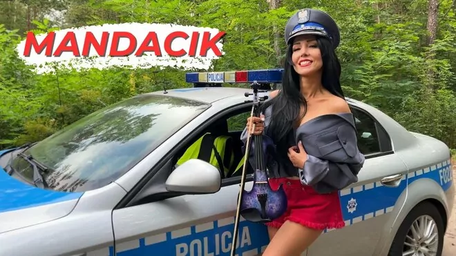 AGASSJA - MANDACIK ( Damska wersja na wokal i skrzypce )