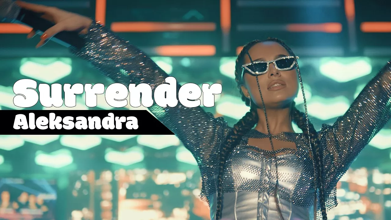 Aleksandra - Surrender