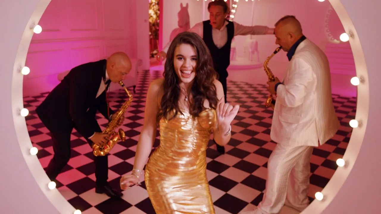 Anastasiia Zakhandrevych - BARBIE