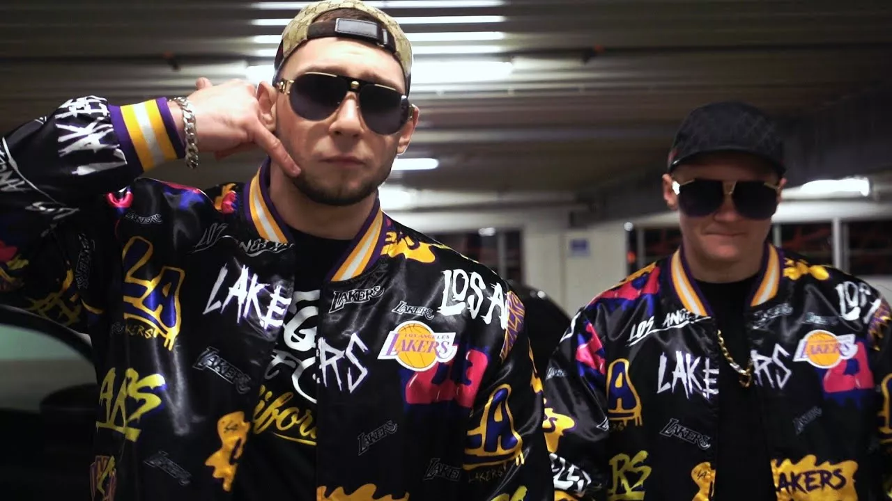 Boski Heniek, Krecik - Niebieskie Oczy