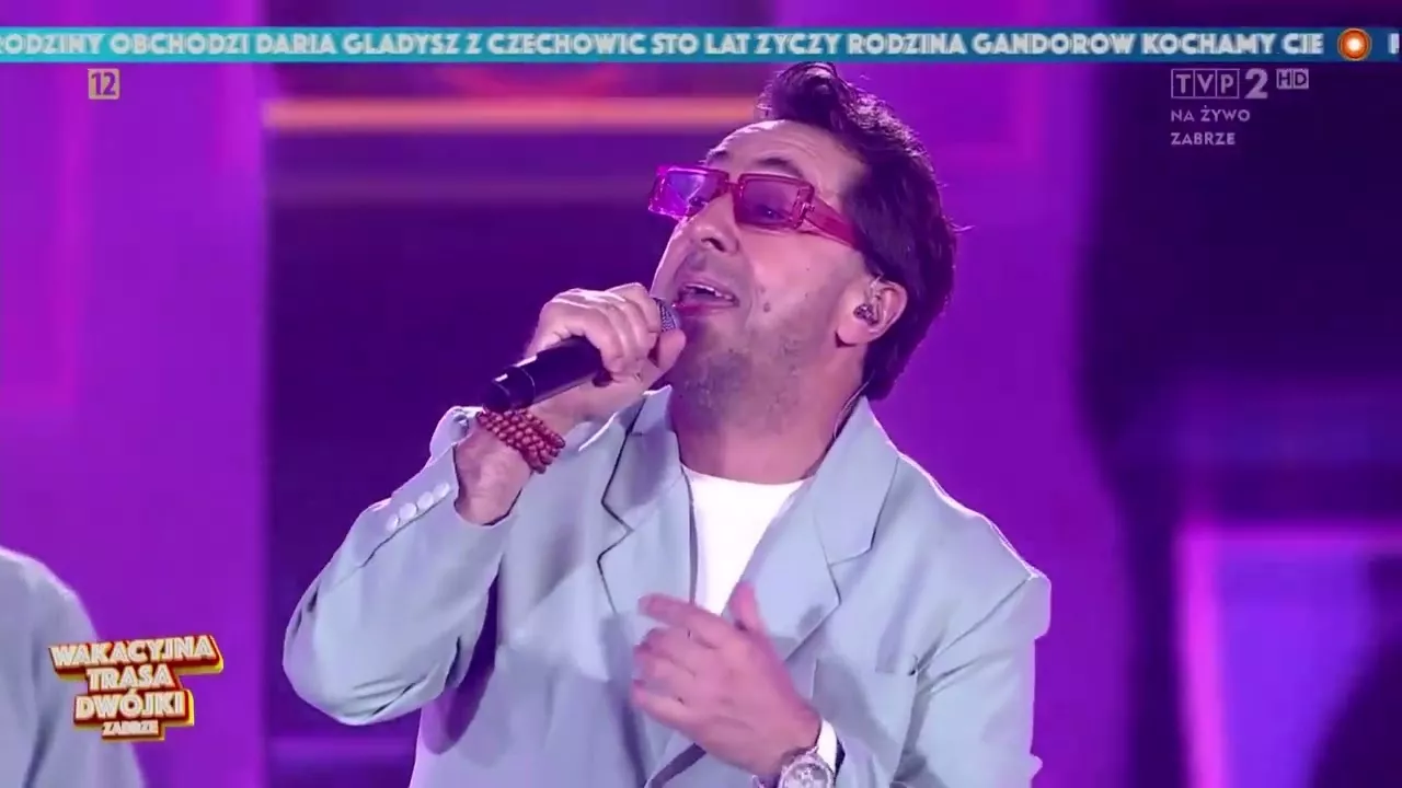 BOYS - KOCHANA UWIERZ MI - LIVE IN ZABRZE TVP2 (ORIGINAL AUDIO VERSION STUDIO)