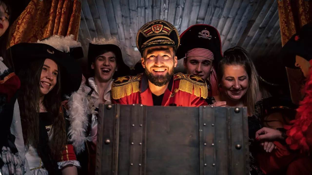 CAPITAN FOLK - Hulaj, hulaj