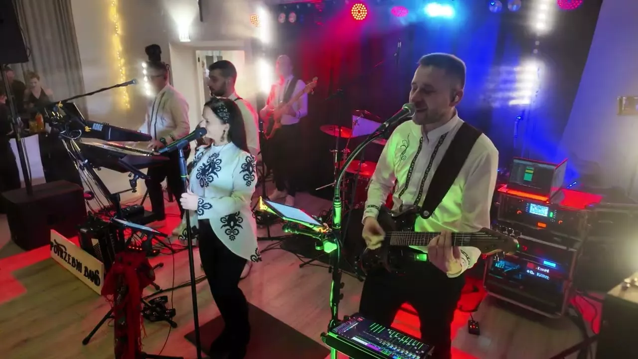 Chciałbym Ci powiedzieć - PoTrzebni Band