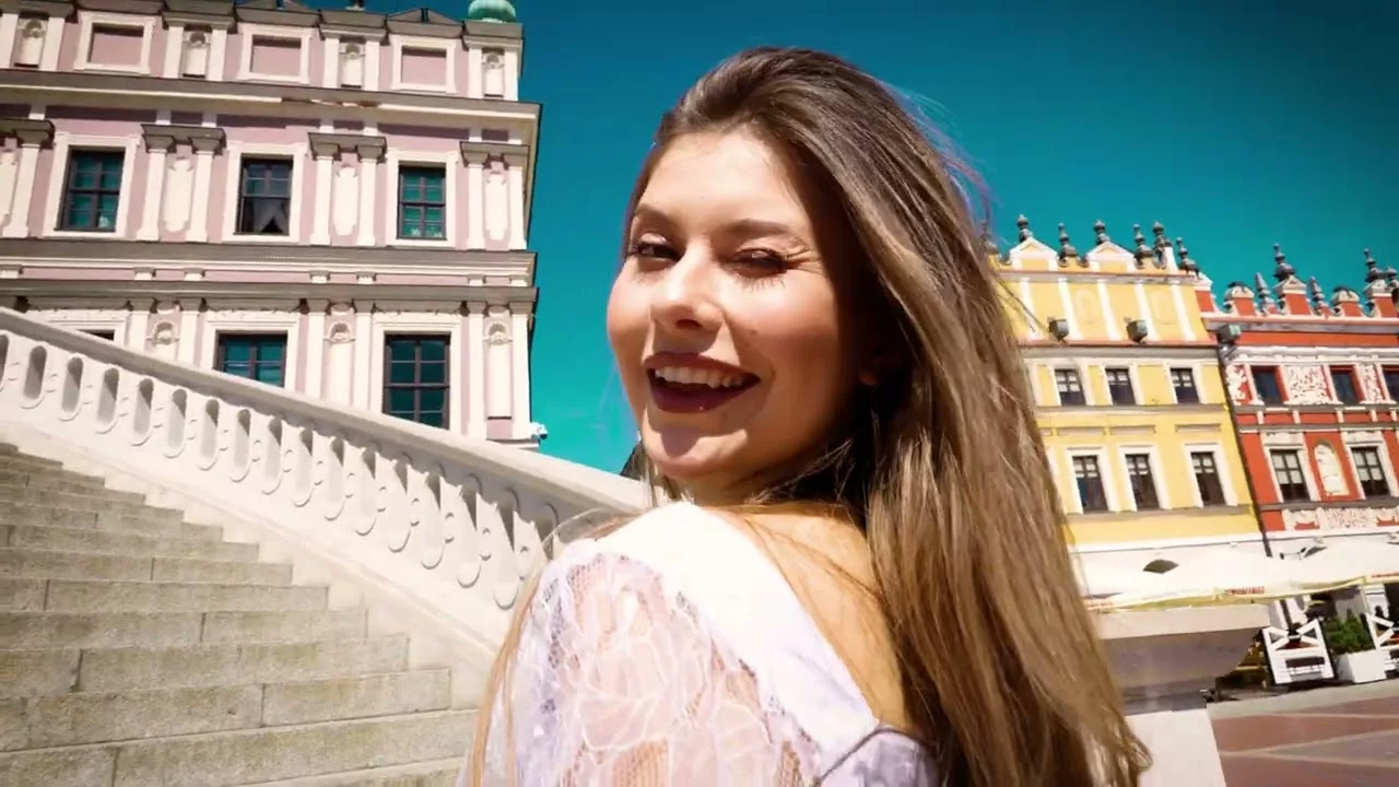 Claudia Szponar - Mini Mini