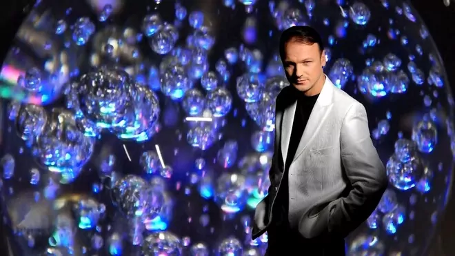 Damian Holecki - Kochaj mnie albo rzuć