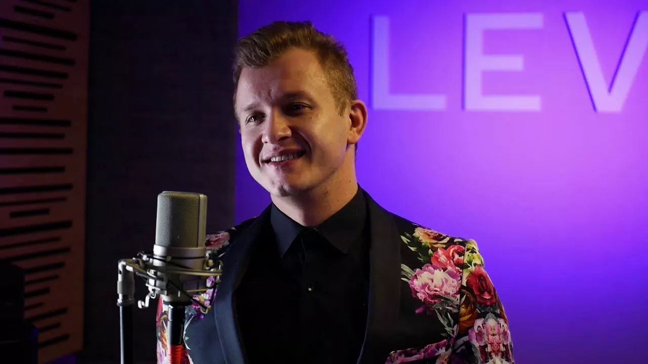 Dawid Narożny - Can t Take My Eyes off You (I Love You Baby)