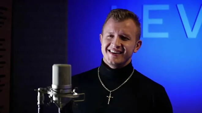 Dawid Narożny - Pokochaj Mnie (Acoustic Ver)