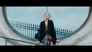 DOX - Nie jesteś sama