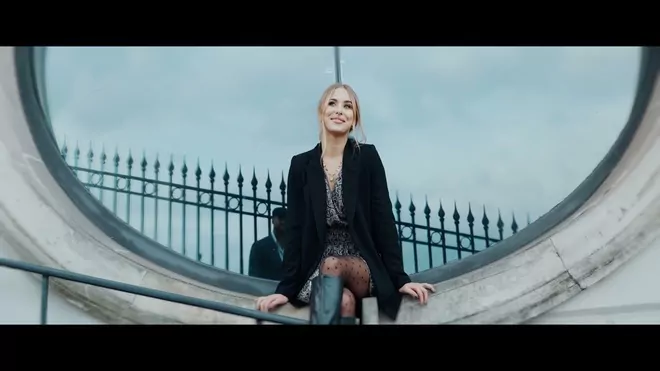 DOX - Nie jesteś sama