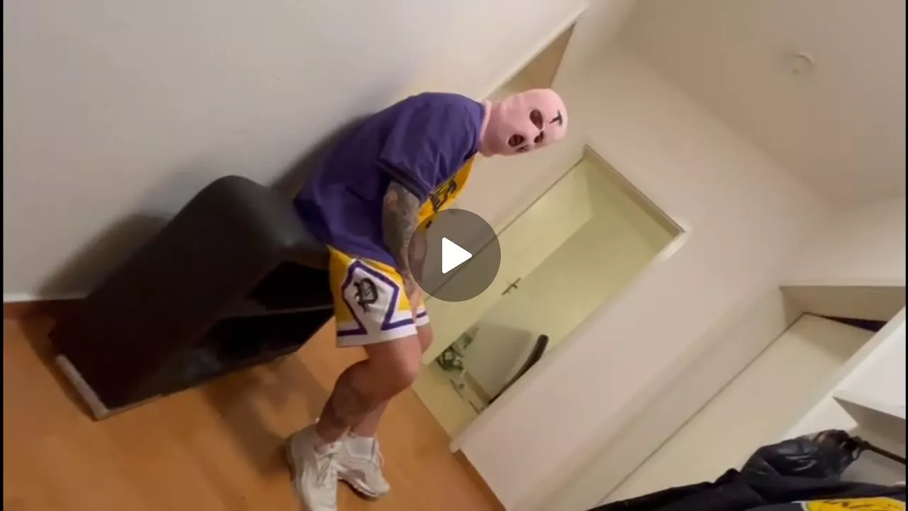 efe77 - Stracone lata młodości