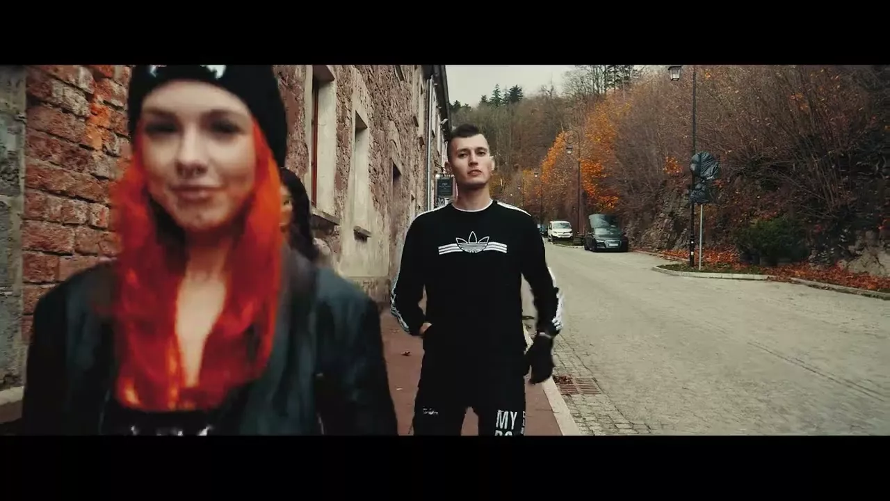 ENERGY BOY - Skromna Małolata